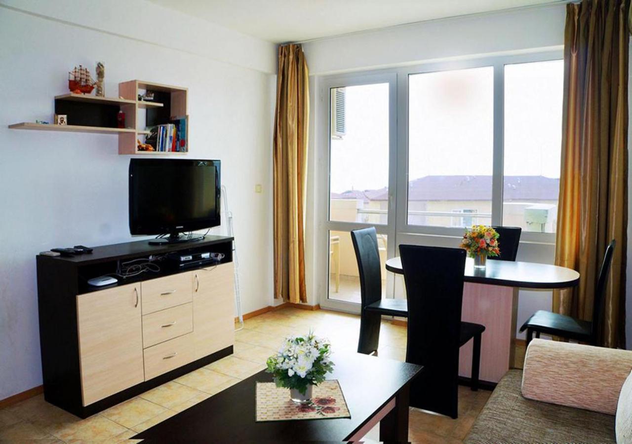 Dom-El Real Apartments In Sea View Complex 圣弗拉斯 外观 照片
